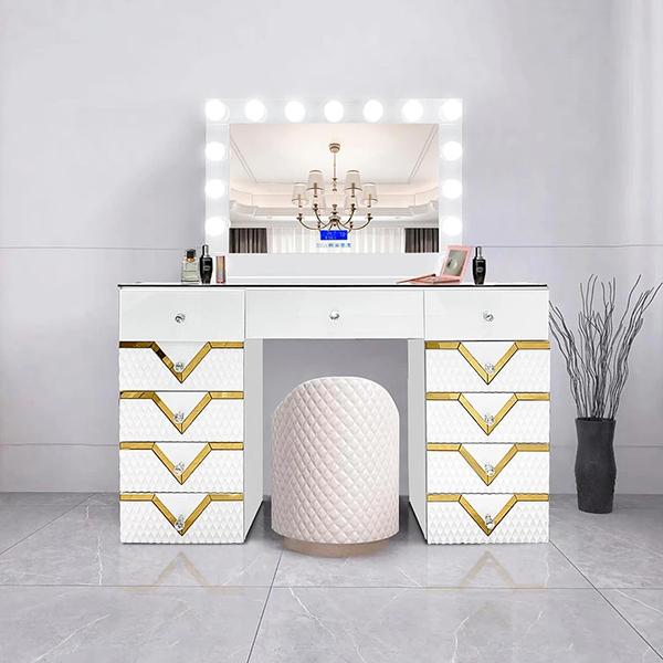 Borgia White Makeup Vanity