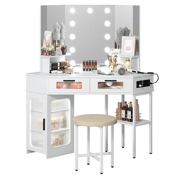 Palmas White Makeup Vanity Station